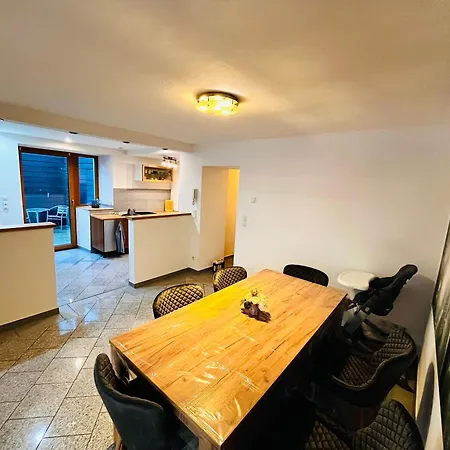 Kinderparadies Alt Lüxem *